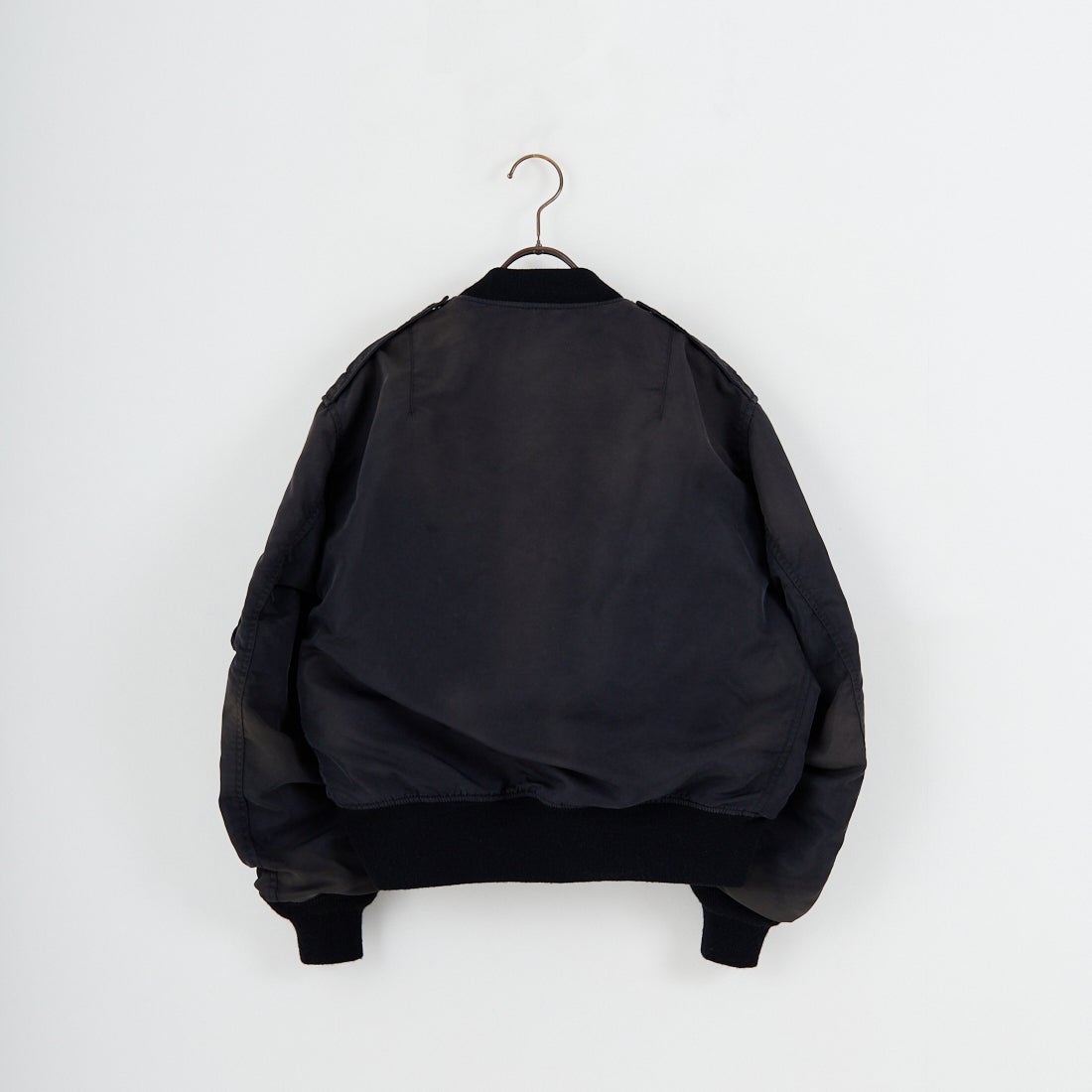 BOW WOW [バウワウ] L-2B エイジドフライトジャケット [BW252-L2FJ]