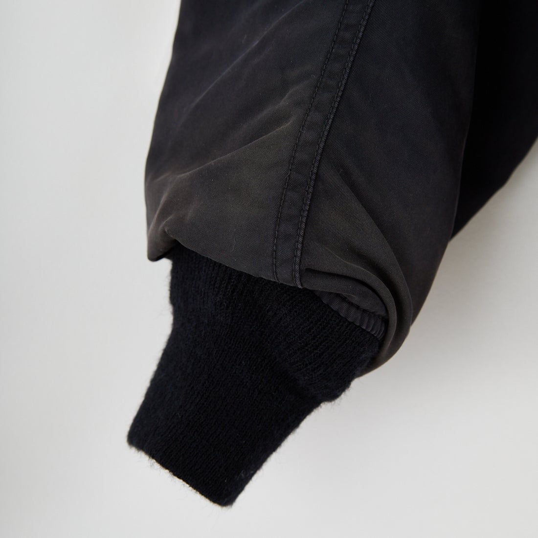 BOW WOW [バウワウ] L-2B エイジドフライトジャケット [BW252-L2FJ] AGED BLACK