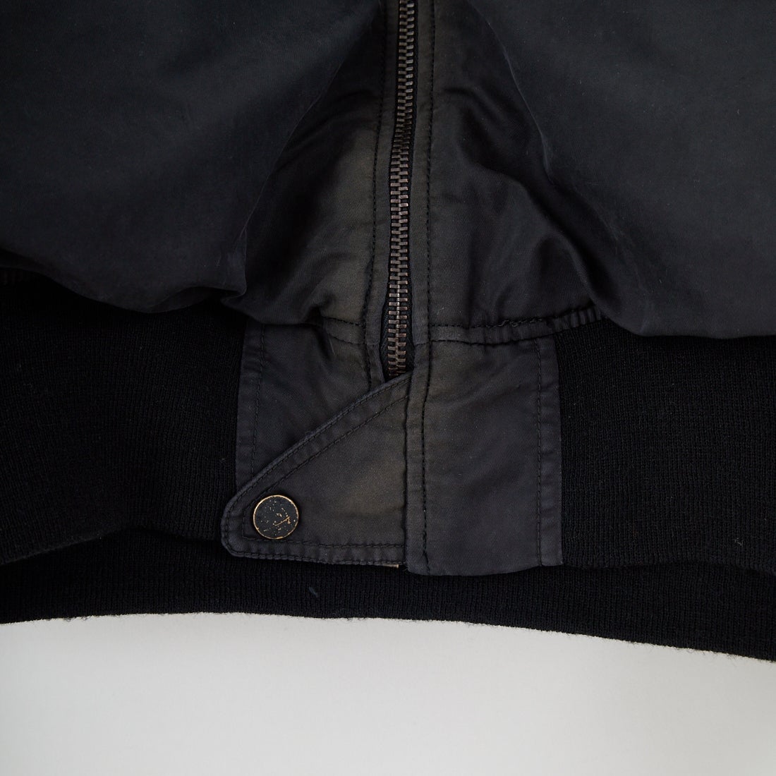 BOW WOW [バウワウ] L-2B エイジドフライトジャケット [BW252-L2FJ] AGED BLACK