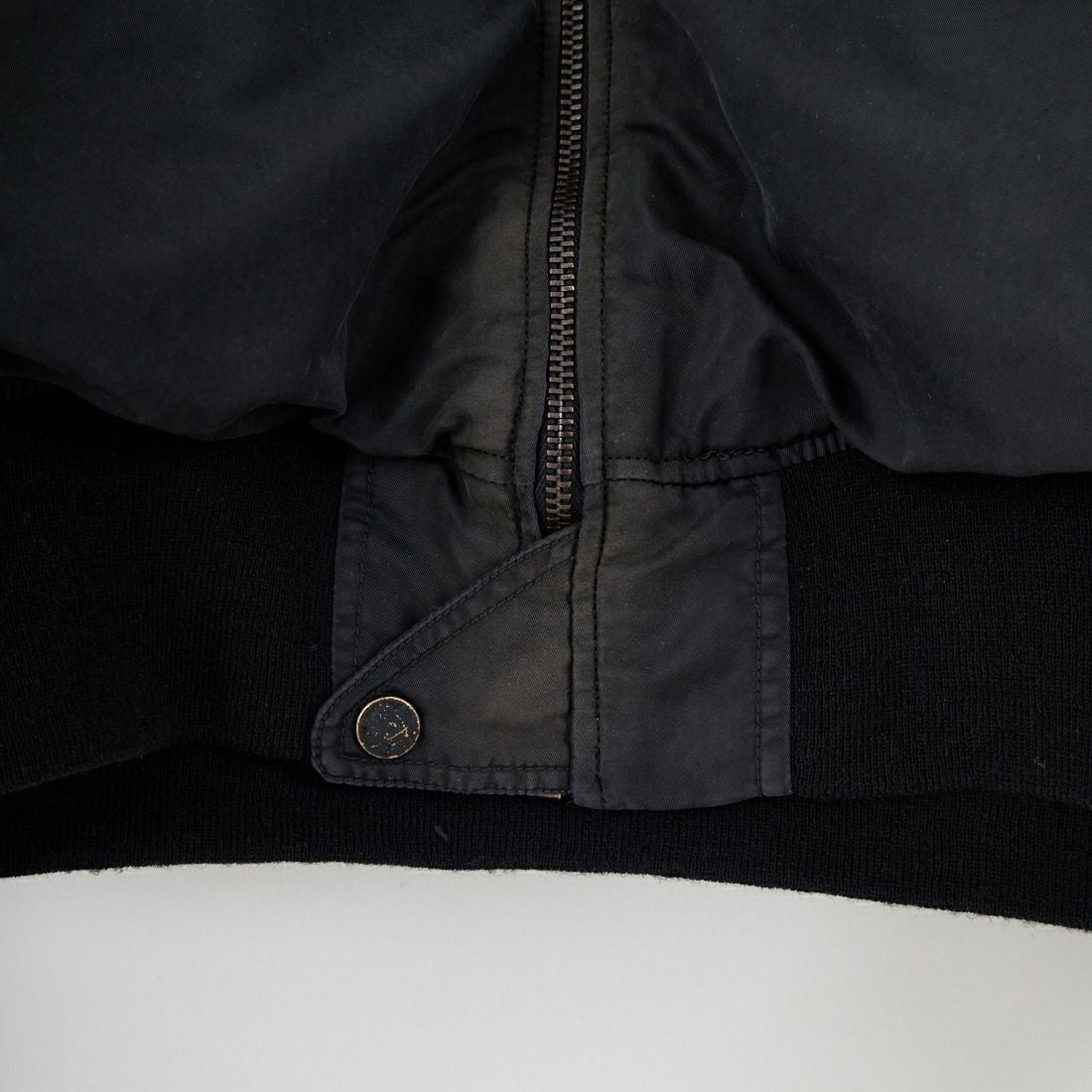 BOW WOW [バウワウ] L-2B エイジドフライトジャケット [BW252-L2FJ] AGED BLACK