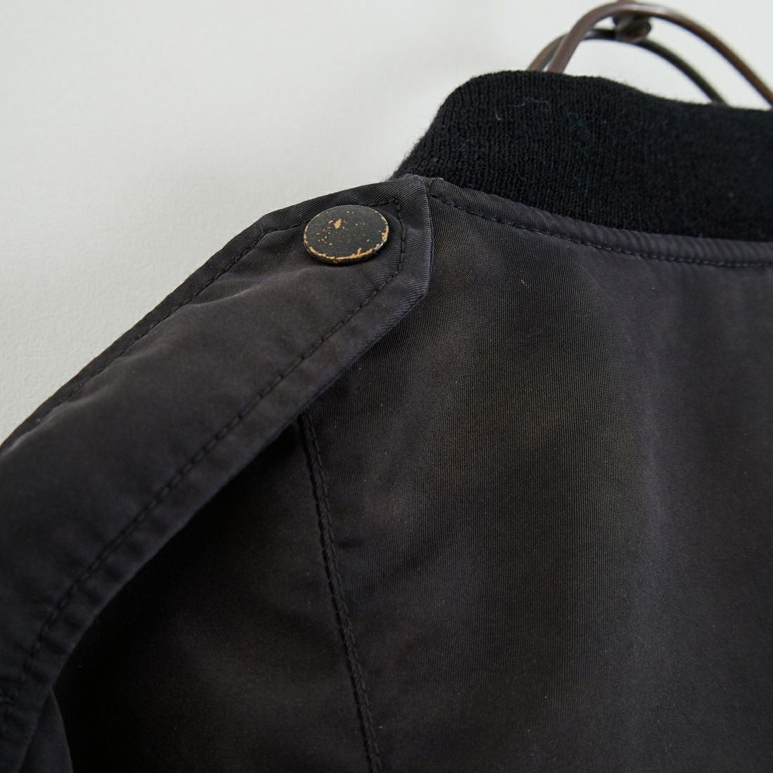 BOW WOW [バウワウ] L-2B エイジドフライトジャケット [BW252-L2FJ] AGED BLACK