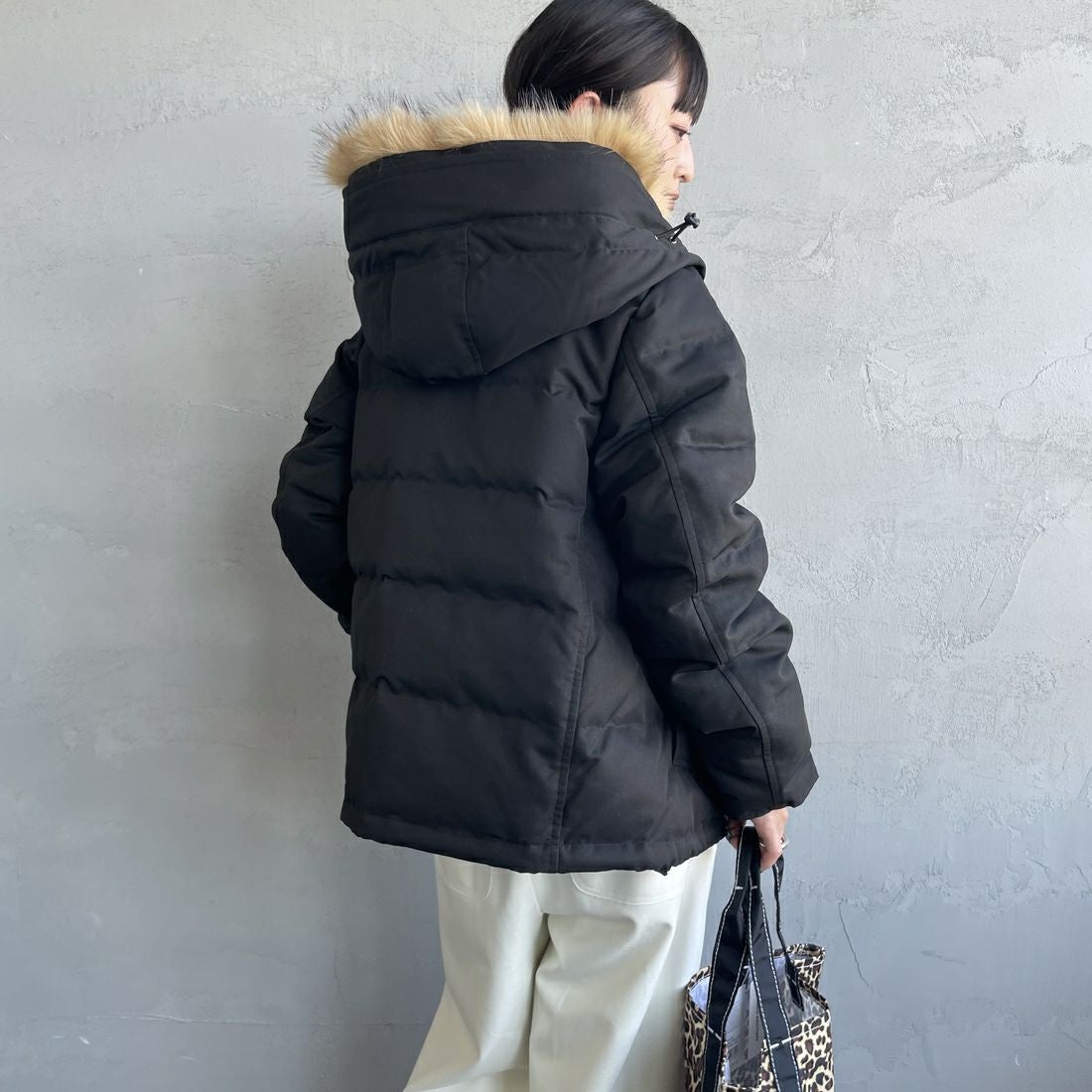 DANTON [ダントン] ショート丈 タッサーダウンジャケット [DT-A0007TPR]  &&モデル身長：150cm 着用サイズ：S&&