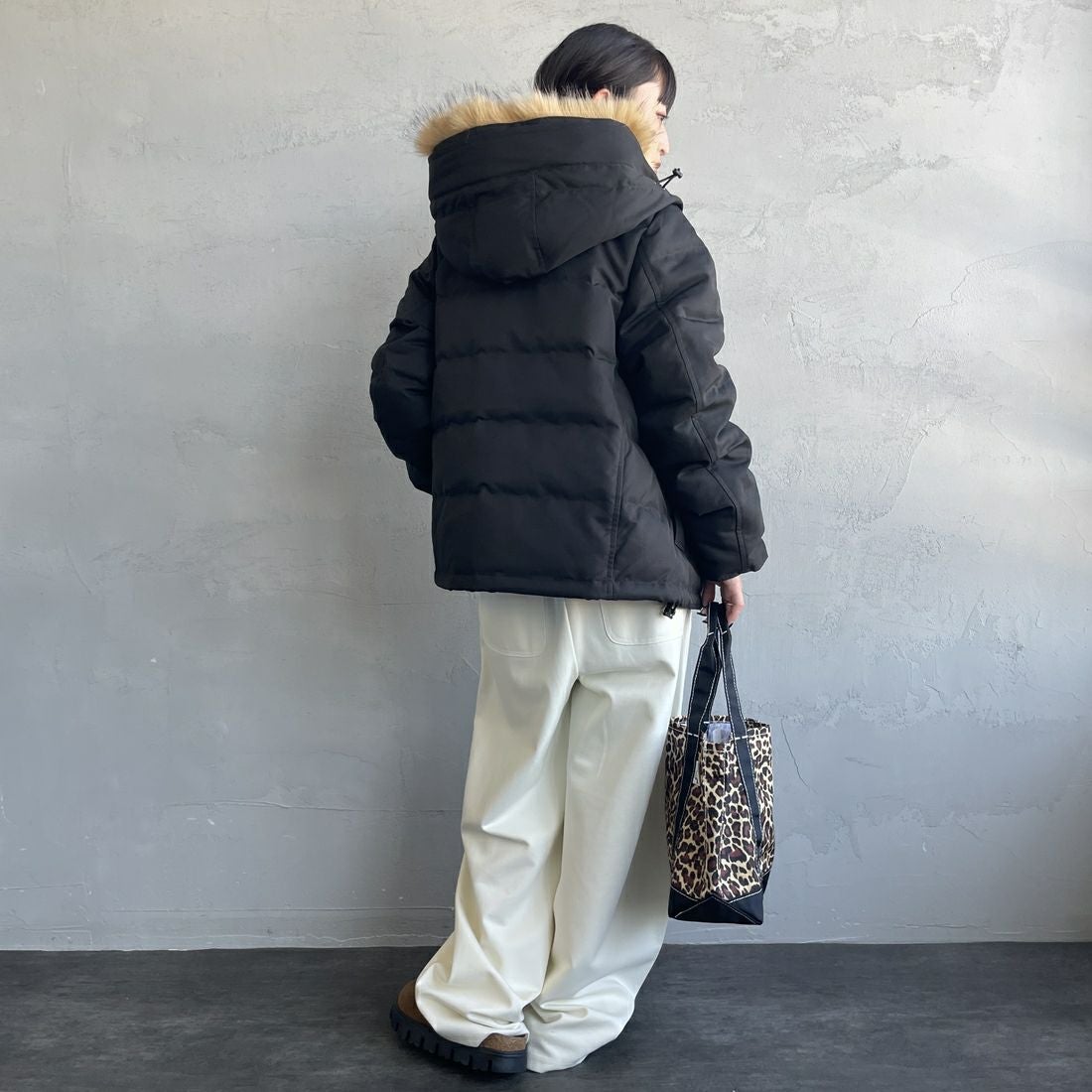 DANTON [ダントン] ショート丈 タッサーダウンジャケット [DT-A0007TPR]  &&モデル身長：150cm 着用サイズ：S&&