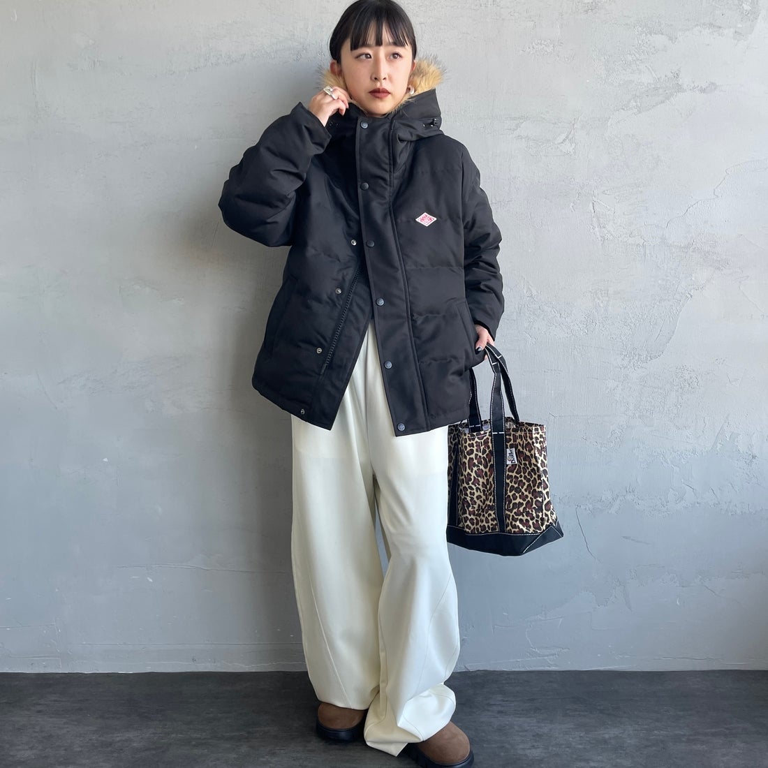 DANTON [ダントン] ショート丈 タッサーダウンジャケット [DT-A0007TPR]  &&モデル身長：150cm 着用サイズ：S&&