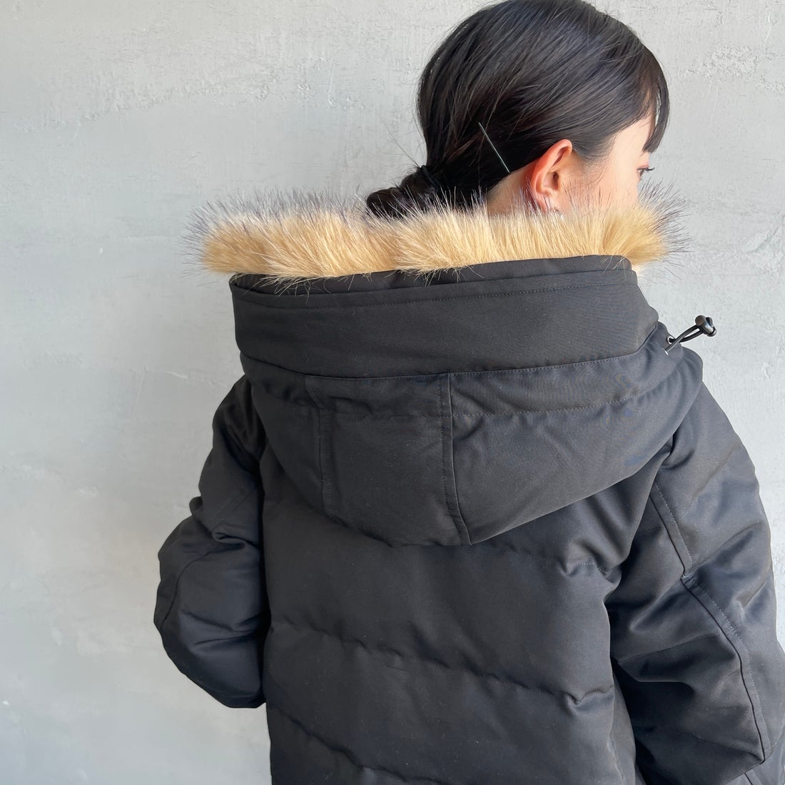 DANTON [ダントン] ショート丈 タッサーダウンジャケット [DT-A0007TPR]  &&モデル身長：150cm 着用サイズ：S&&