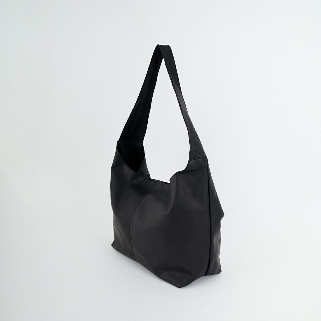 MR.OLIVE E.O.I [ミスターオリーブ] ウォータープルーフライトレザー エコトートバッグ [ME695N] BLACK