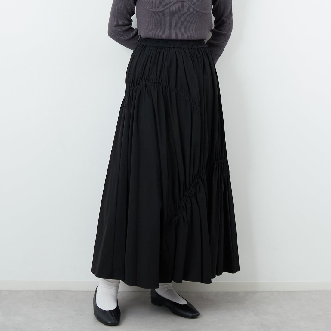 03 ﾌﾞﾗｯｸ&&モデル身長：162cm 着用サイズ：F&&