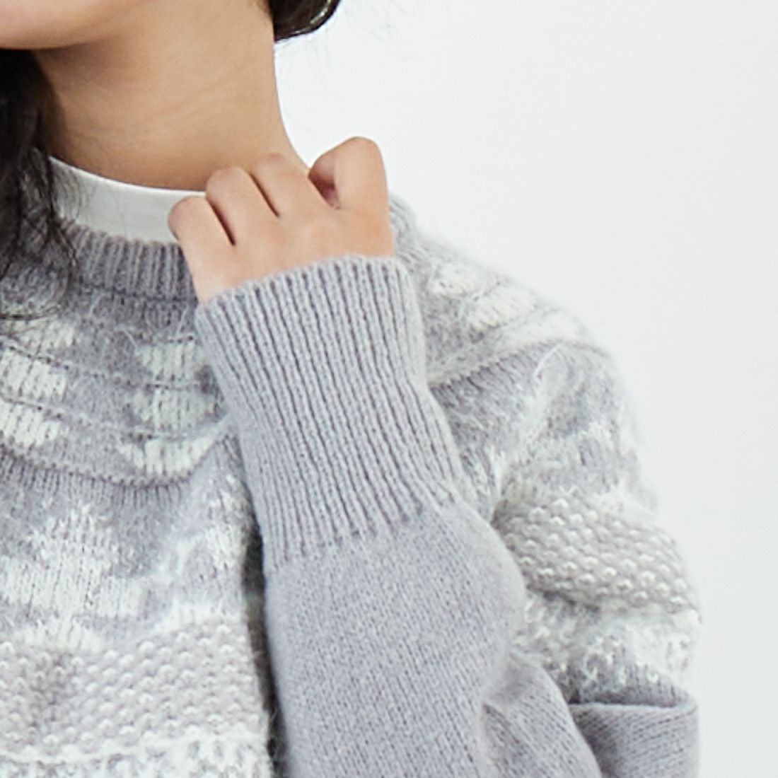 Jf Ready Made [ジェイエフレディメイド] ビーチヤーン求心柄ニット [735818] 12 ｸﾞﾚｰ &&モデル身長：162cm 着用サイズ：F&&