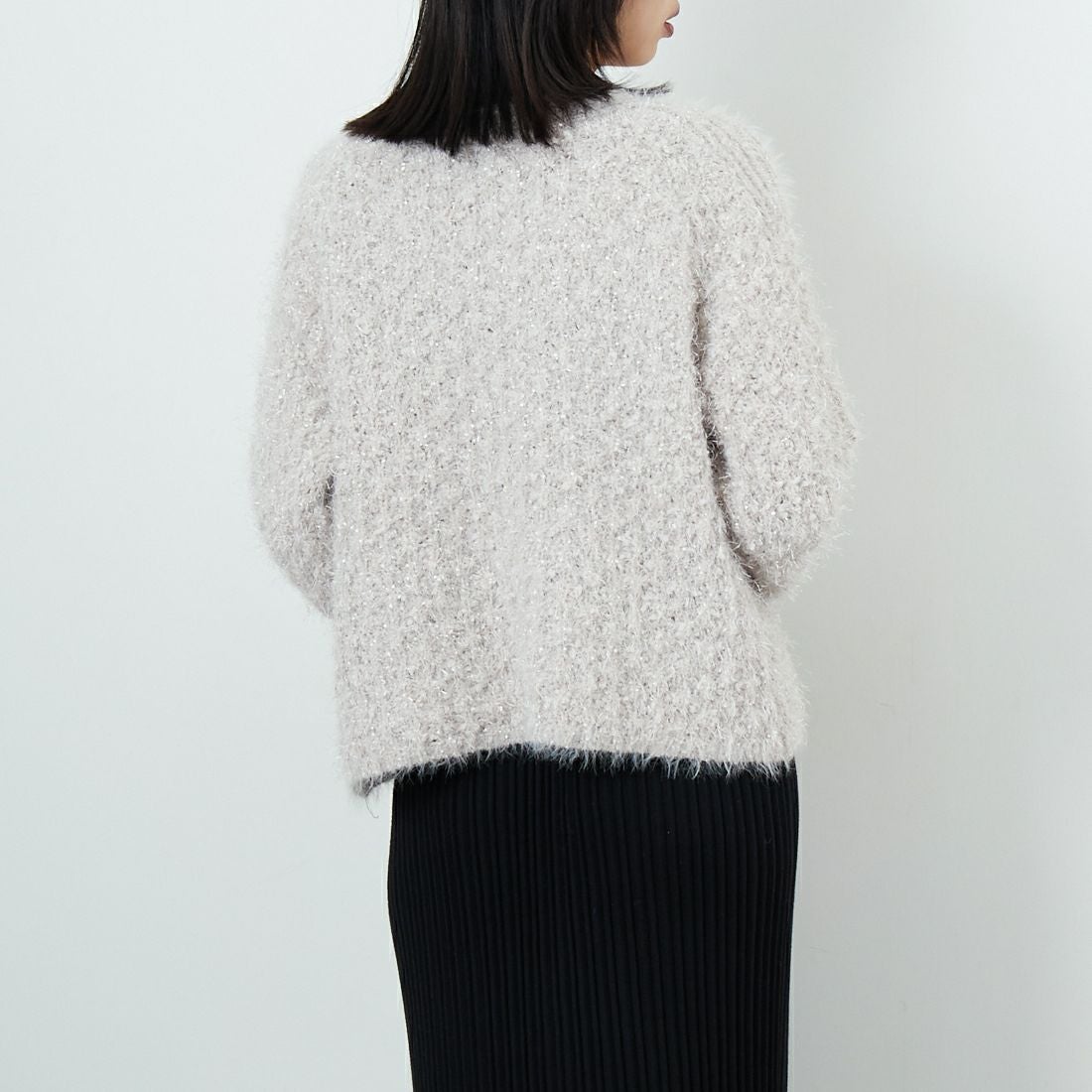 Jf Ready Made [ジェイエフレディメイド] ラメフラワー フェザーモールネッププルオーバー [3225421] ｸﾞﾚｰﾍﾞｰｼﾞｭ &&モデル身長：162cm 着用サイズ：F&&