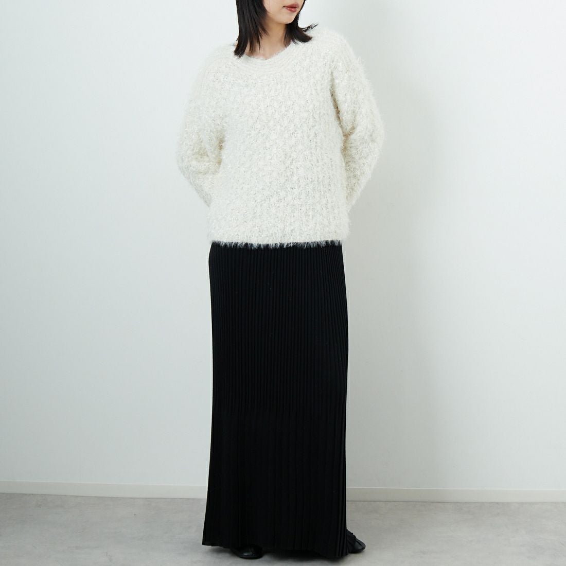 Jf Ready Made [ジェイエフレディメイド] ラメフラワー フェザーモールネッププルオーバー [3225421] ｱｲﾎﾞﾘｰ &&モデル身長：162cm 着用サイズ：F&&