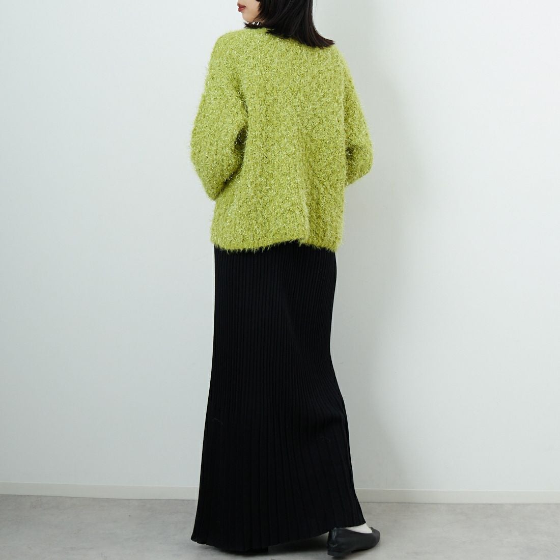 Jf Ready Made [ジェイエフレディメイド] ラメフラワー フェザーモールネッププルオーバー [3225421] ｲｴﾛｰ &&モデル身長：162cm 着用サイズ：F&&