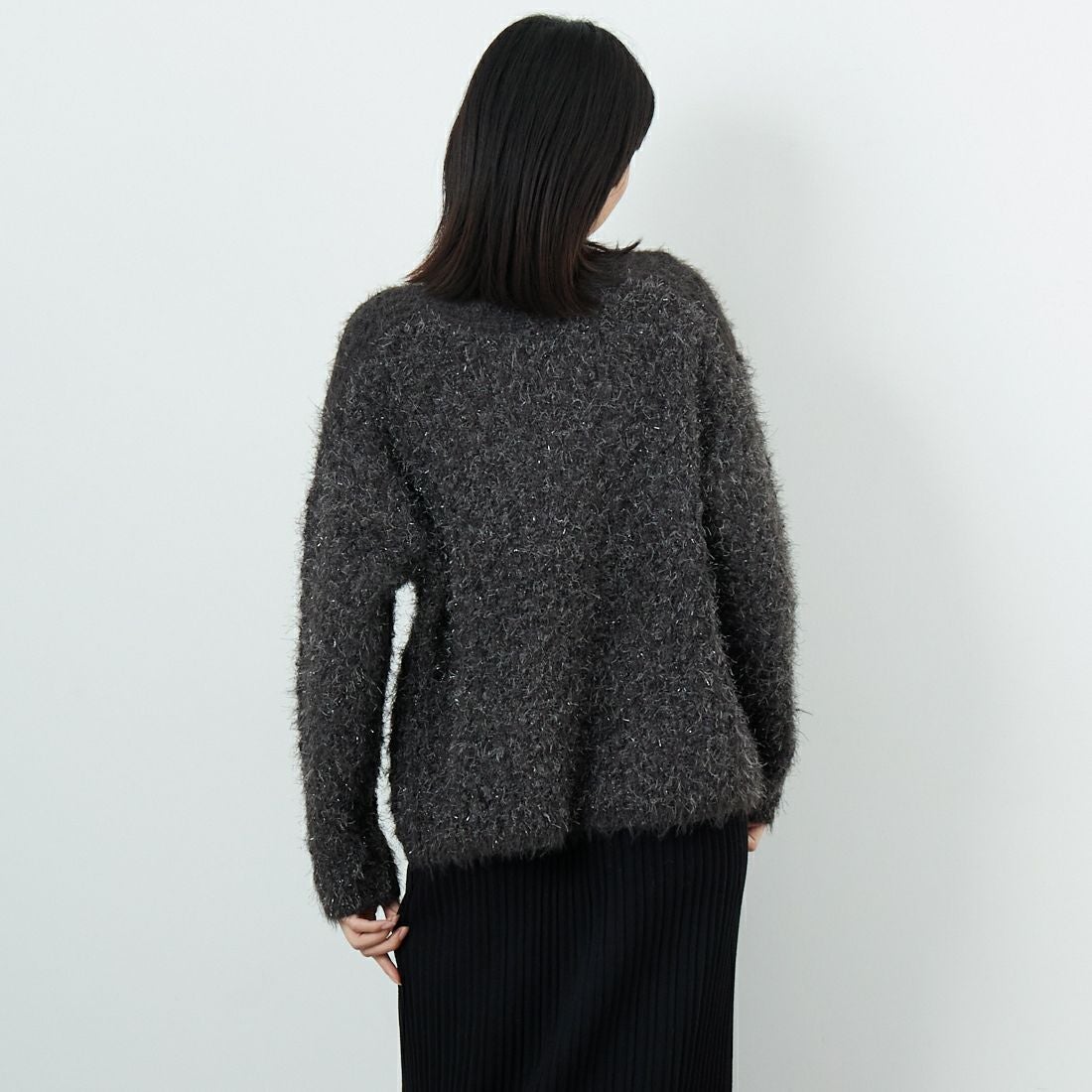 Jf Ready Made [ジェイエフレディメイド] ラメフラワー フェザーモールネッププルオーバー [3225421] ﾁｬｺｰﾙｸﾞﾚｰ &&モデル身長：162cm 着用サイズ：F&&