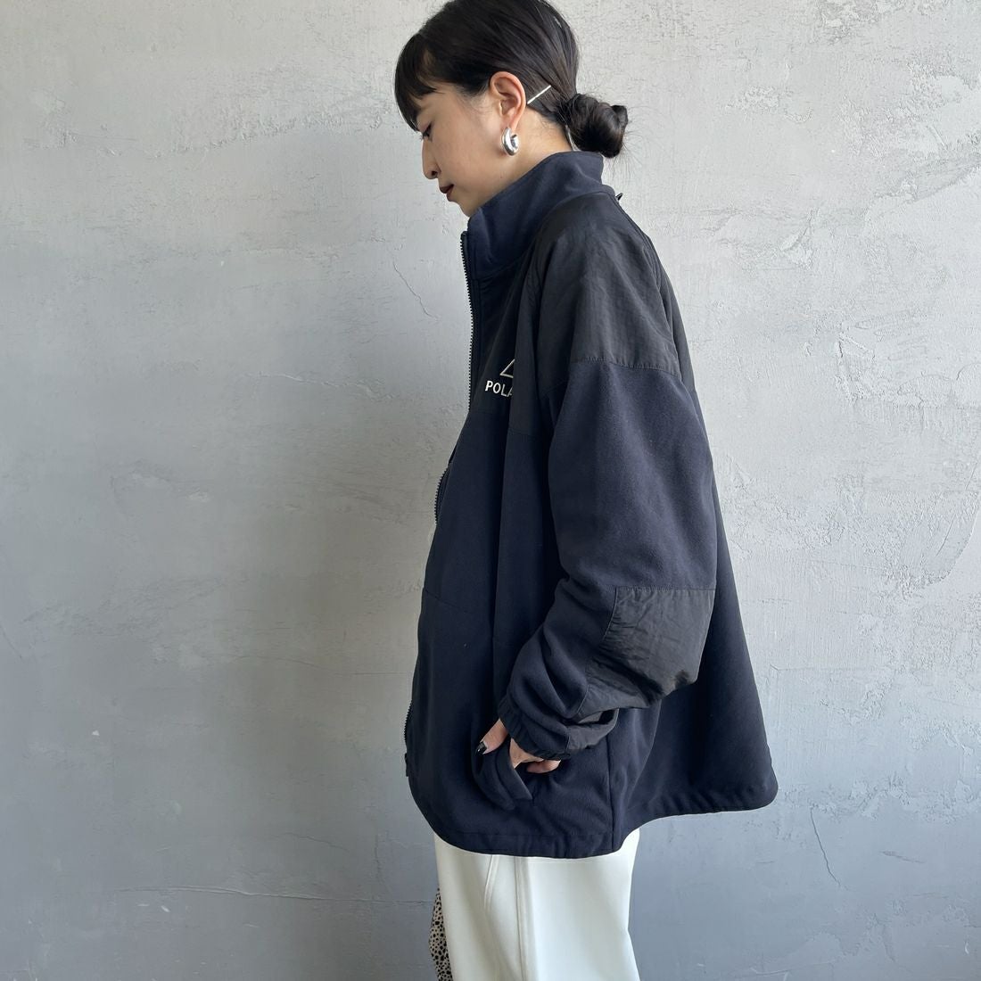 Jeans Factory Clothes [ジーンズファクトリークローズ] ポーラテック ECWCSフリースジャケット [JFC-254-041] 80 ﾌﾞﾗｯｸ &&モデル身長：150cm 着用サイズ：S&&