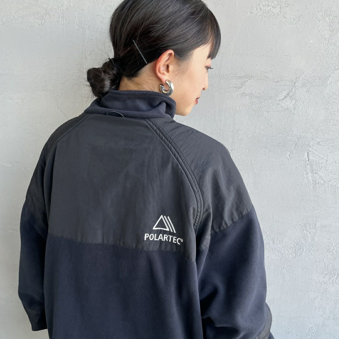 Jeans Factory Clothes [ジーンズファクトリークローズ] ポーラテック ECWCSフリースジャケット [JFC-254-041] 80 ﾌﾞﾗｯｸ &&モデル身長：150cm 着用サイズ：S&&