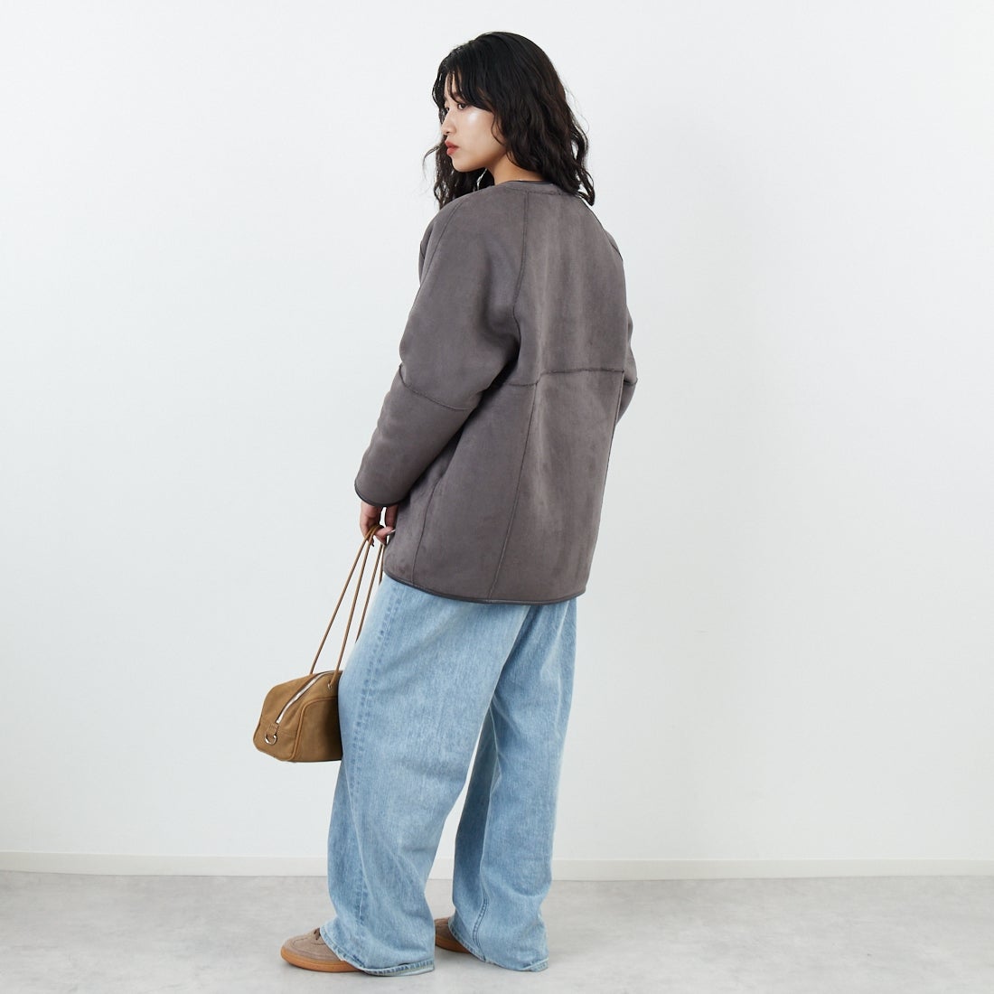Jeans Factory Clothes [ジーンズファクトリークローズ] ボアスエードリバーシブルコート [275-38775] 08 ﾁｬｺｰﾙ &&モデル身長：162cm 着用サイズ：F&&