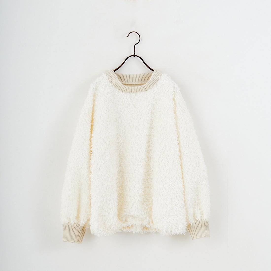 02 WHITE