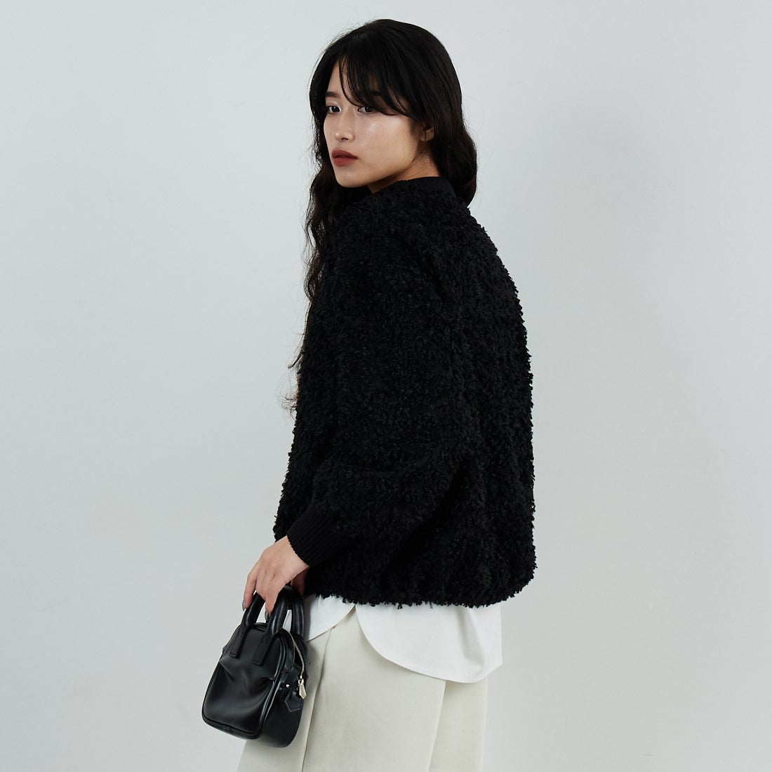 STELLA CIFFON [ステラシフォン] プードルカットジャガードブラウス [ST4-26405] 80 BLACK &&モデル身長：162cm 着用サイズ：36&&