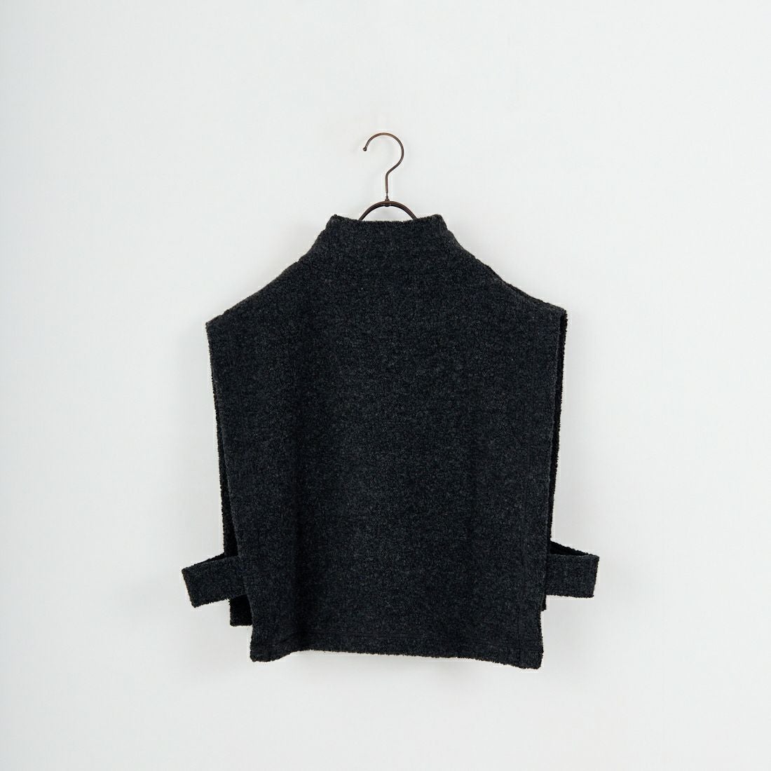 tumugu: [ツムグ] シープパイルベスト [TC25318] 88 CHARCOA