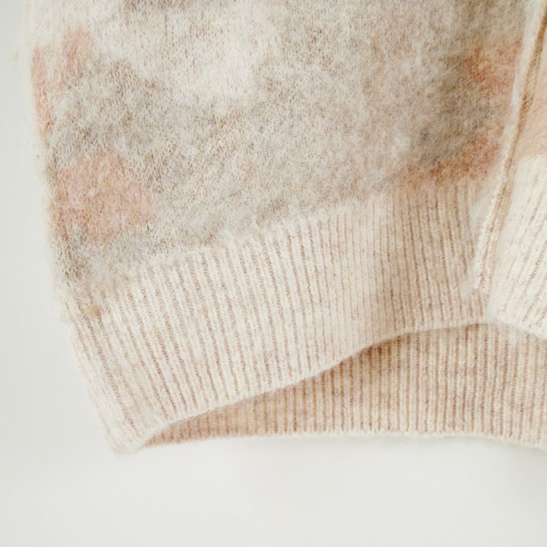 Jf Ready Made [ジェイエフレディメイド] にじみ柄Vネックカーディガン