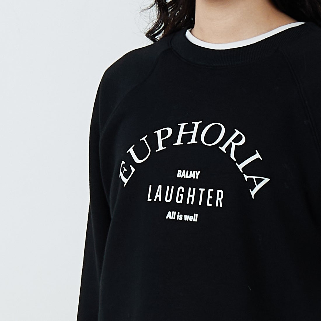 Jf Ready Made [ジェイエフレディメイド] 裏起毛プリントプルオーバー [3109151] 801 ﾌﾞﾗｯｸ &&モデル身長：162cm 着用サイズ：F&&