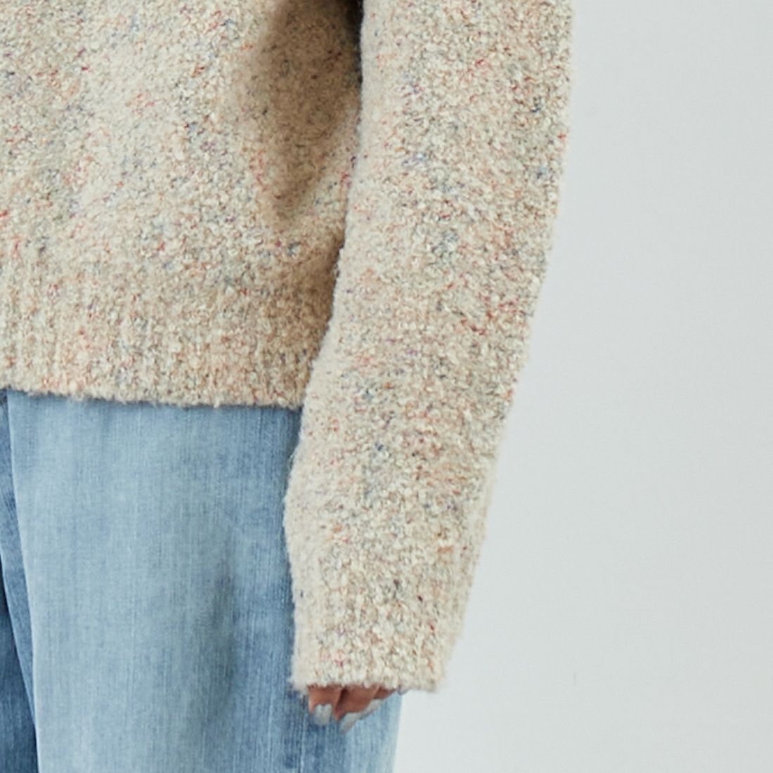 MICA&DEAL [マイカアンドディール] ミックスヤーンプルオーバー [0125408342] ECRU &&モデル身長：162cm 着用サイズ：F&&