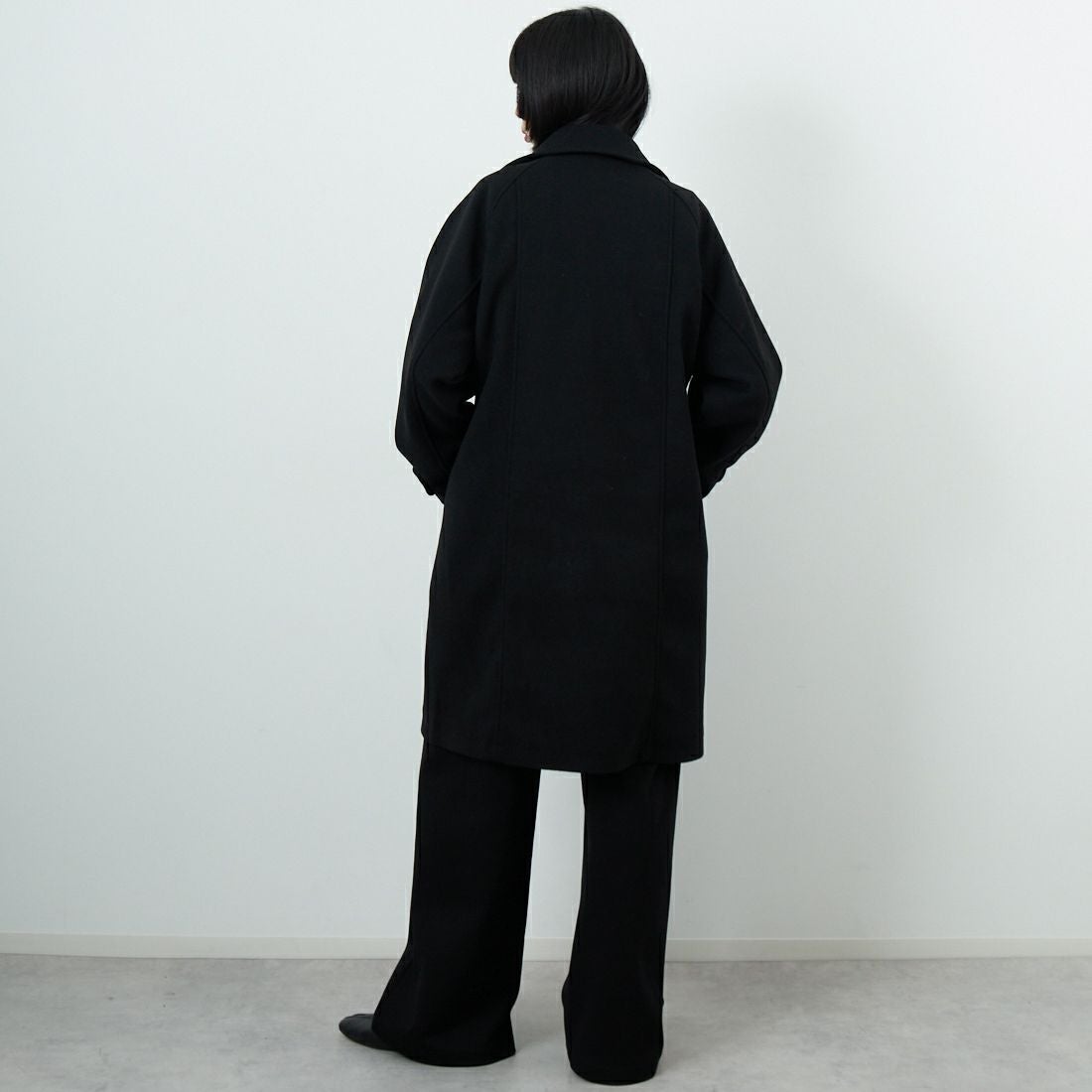 Jeans Factory Clothes [ジーンズファクトリークローズ] ワイドステンカラーミドルコート [831031IN] BLACK &&モデル身長：162cm 着用サイズ：F&&