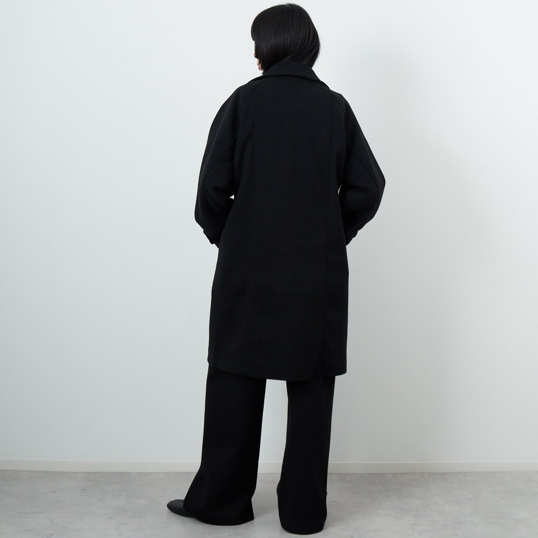 Jeans Factory Clothes [ジーンズファクトリークローズ] ワイドステンカラーミドルコート [831031IN] BLACK &&モデル身長：162cm 着用サイズ：F&&