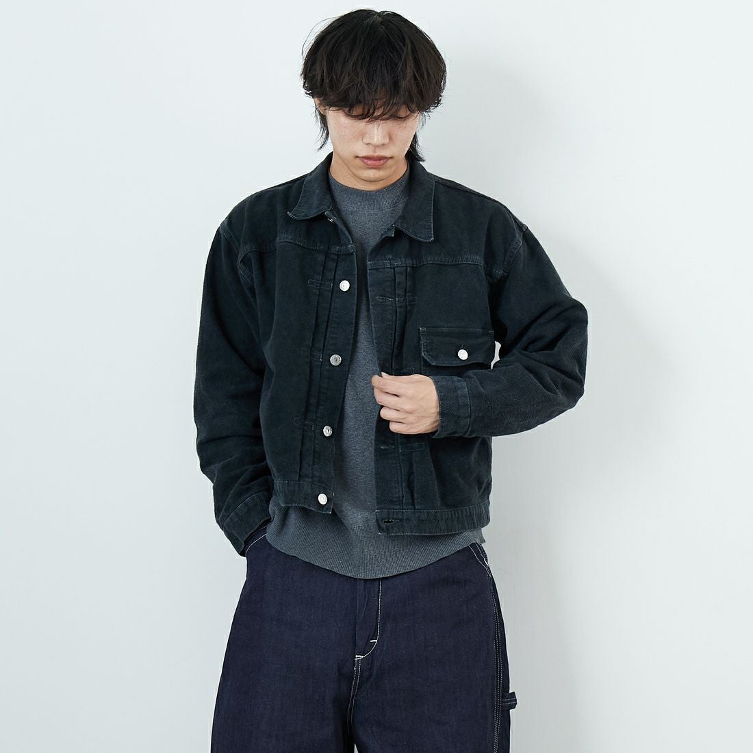 BLACK&&モデル身長：179cm 着用サイズ：L&&