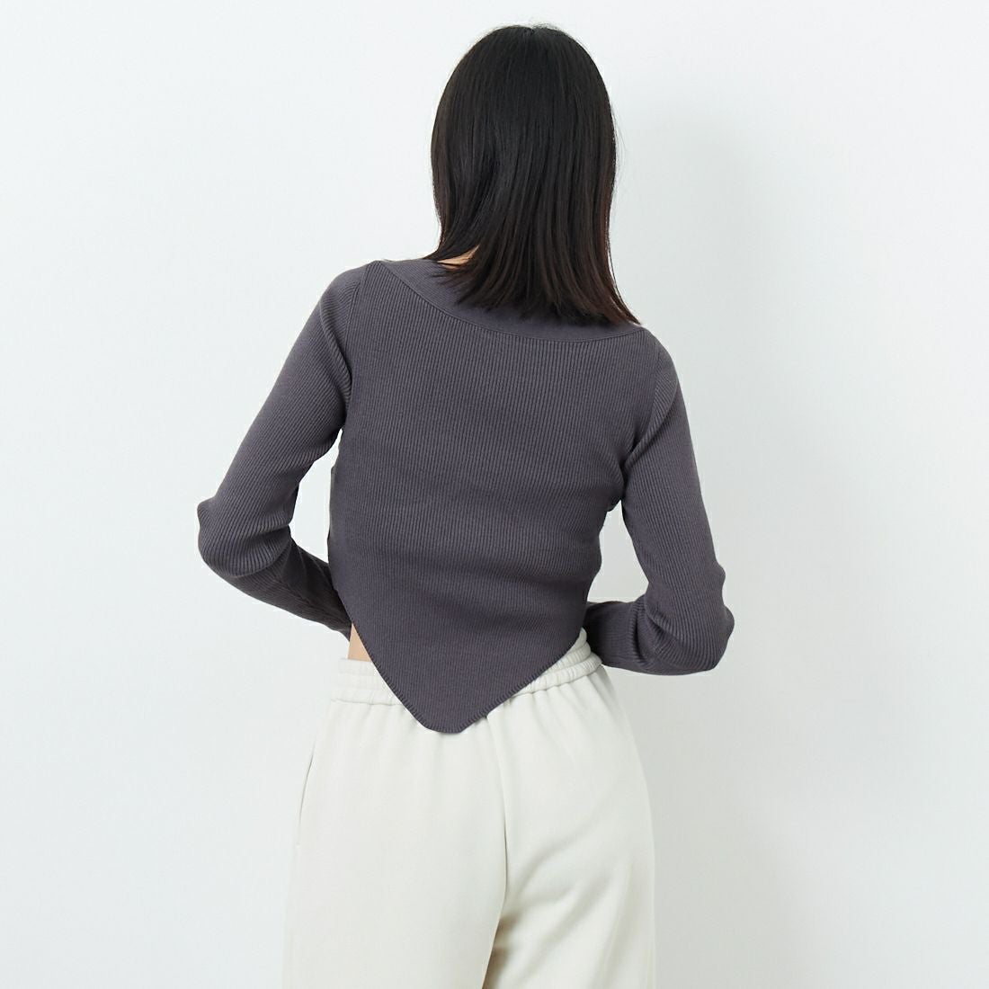 null. [ヌル] ビスチェリブニットトップス [153WNT255023] CGRY &&モデル身長：162cm 着用サイズ：24&&