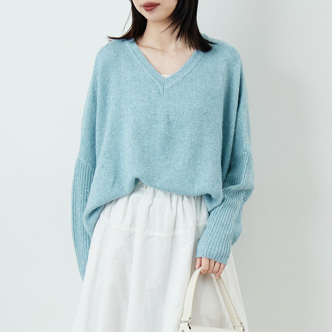 Jf Ready Made [ジェイエフレディメイド] スパンコールドルマンニットプルオーバー [3225426] ﾗｲﾄﾌﾞﾙｰ &&モデル身長：162cm 着用サイズ：F&&