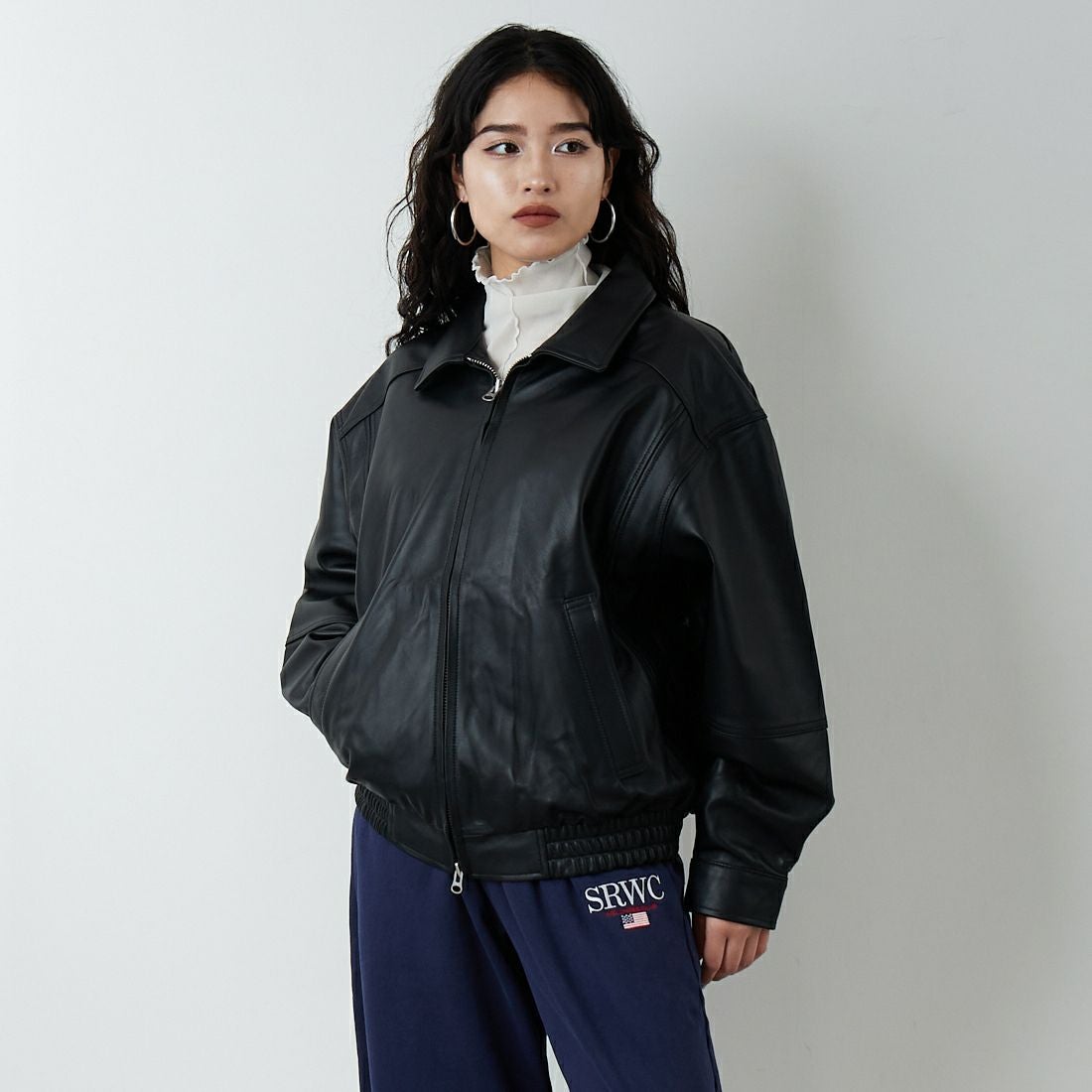 BLACK&&モデル身長：162cm 着用サイズ：S&&