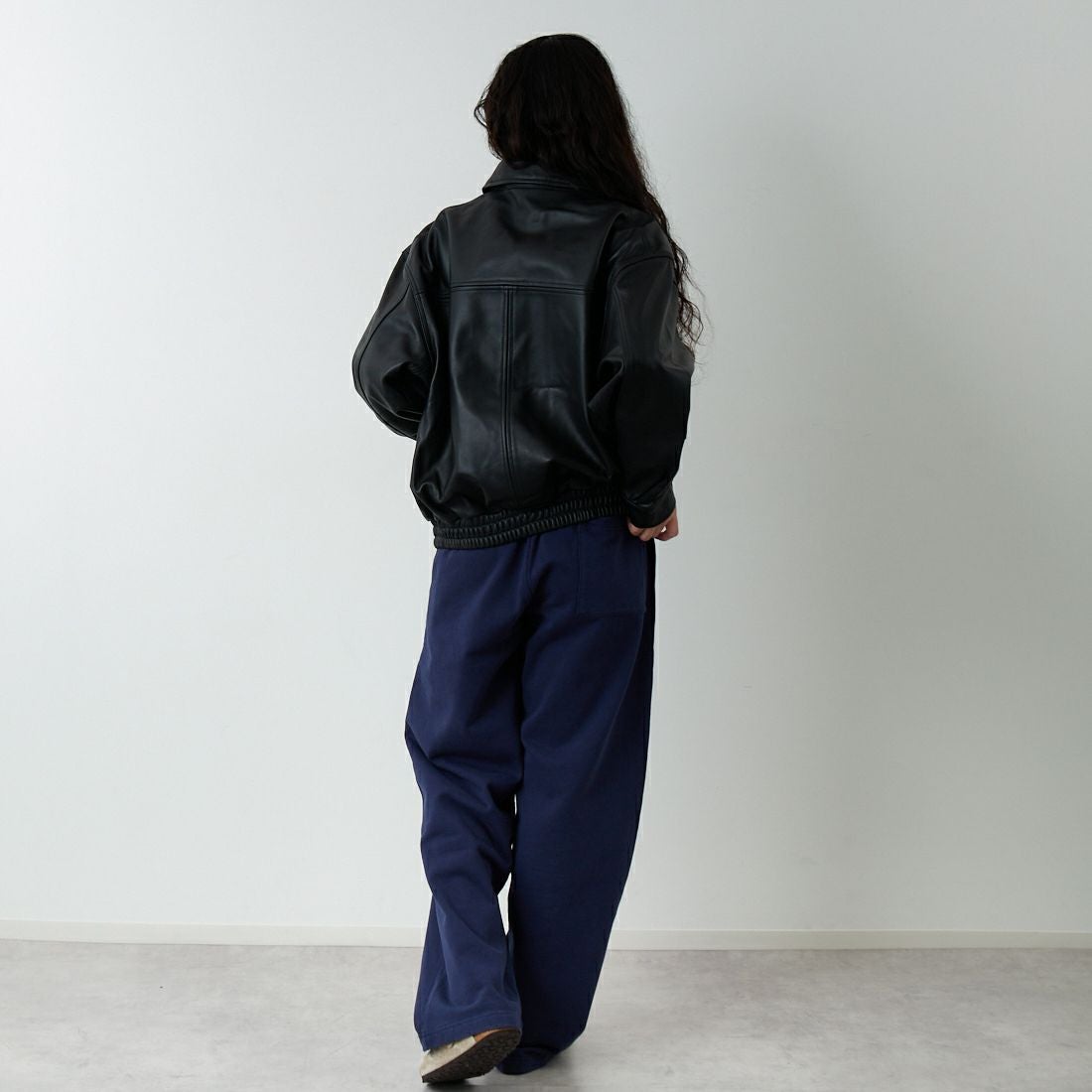Jeans Factory Clothes [ジーンズファクトリークローズ] ラムボンバージャケット [25413JF] BLACK &&モデル身長：162cm 着用サイズ：S&&