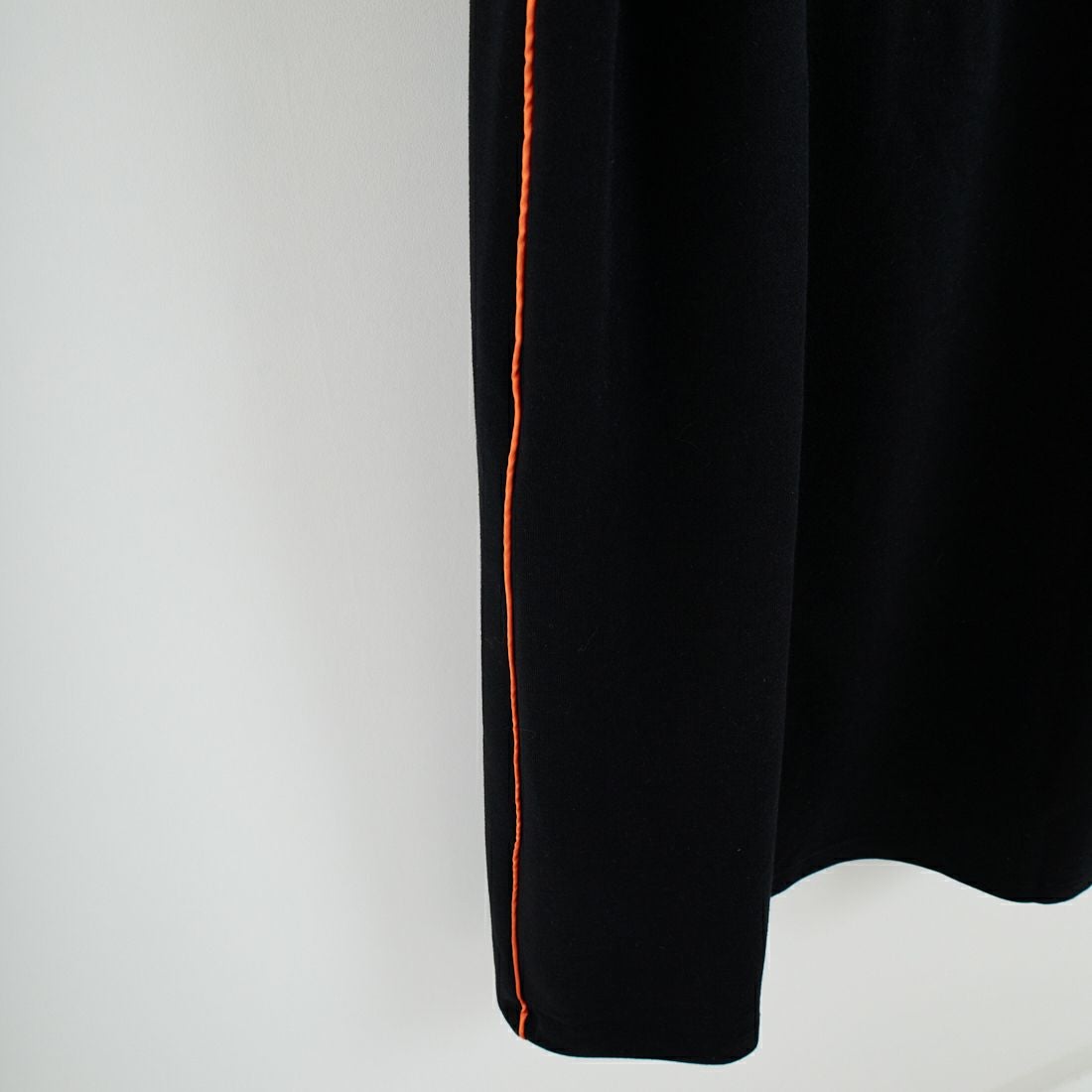 Jf Ready Made [ジェイエフレディメイド] 異素材ドッキングパーカーワンピース [922-24127] ﾌﾞﾗｯｸ/ｶｰｷ