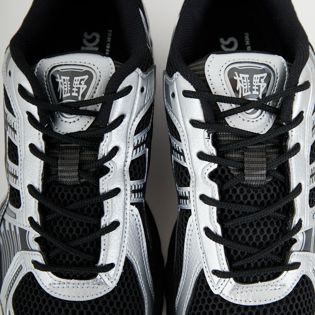 ASICS [アシックス] スニーカー [GEL-KAYANO-121] 001