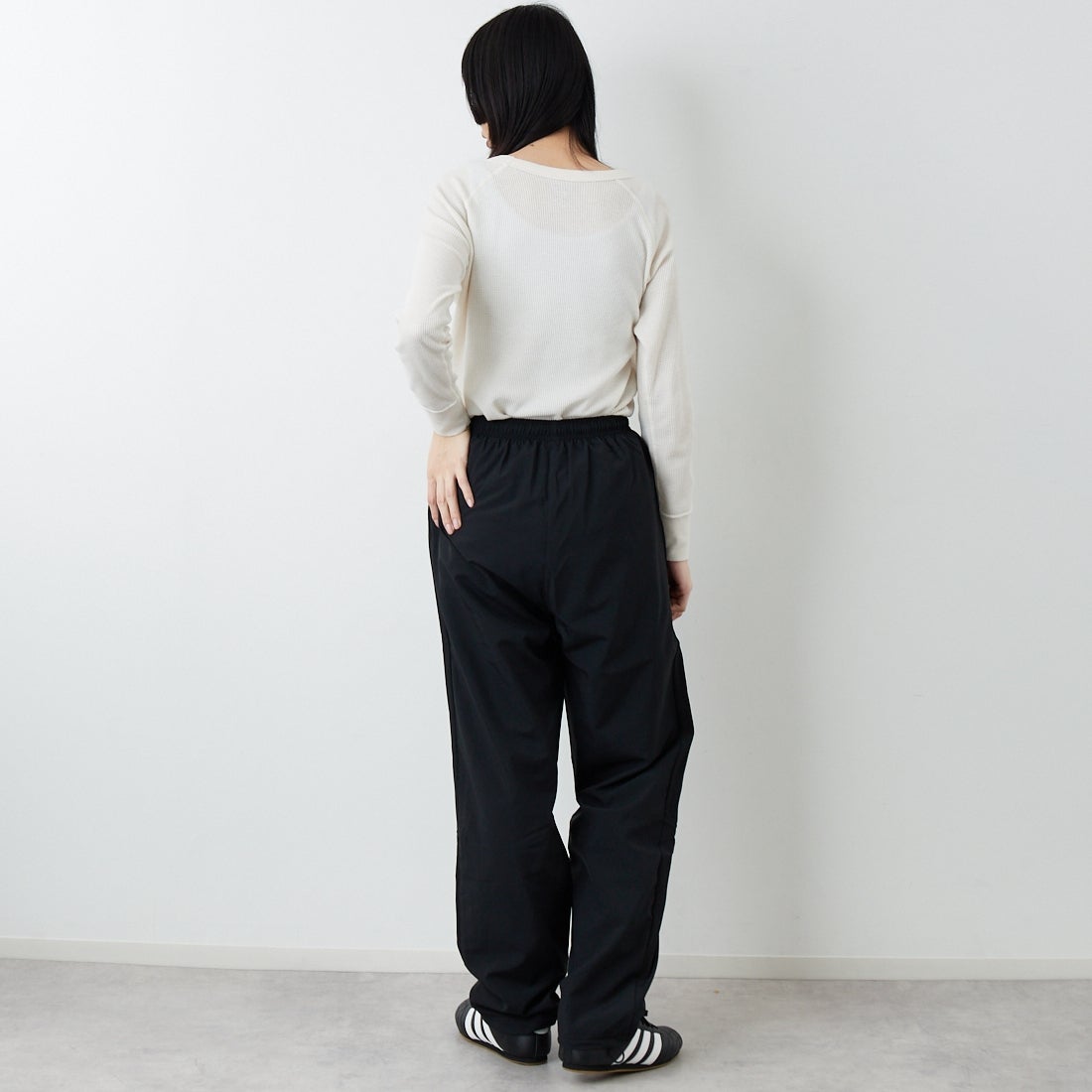 adidas Originals [アディダス オリジナルス] チームガイスト トラックパンツ [QF069] KA0596 &&モデル身長：162cm 着用サイズ：S&&