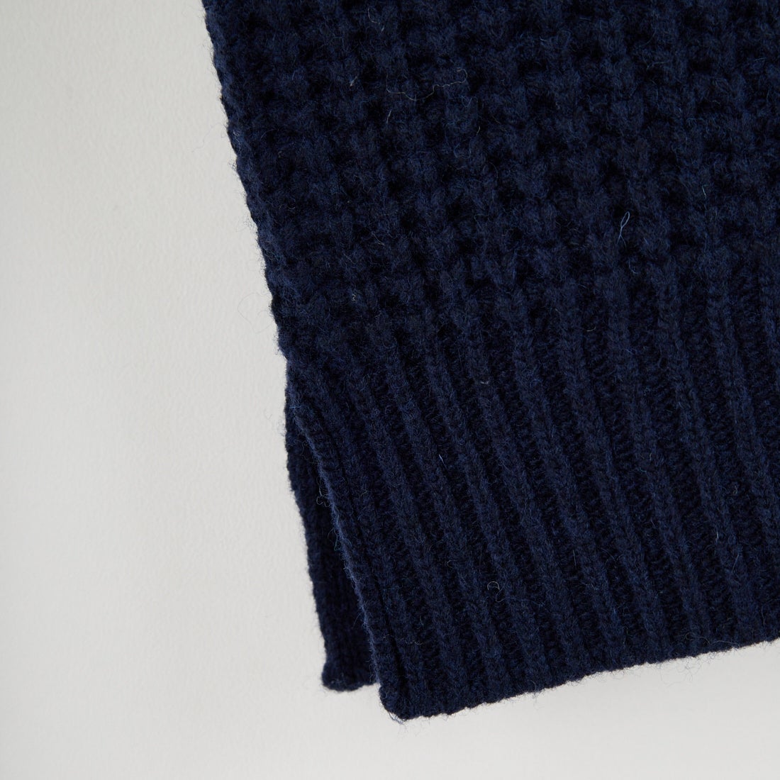 mizuiro ind [ミズイロインド] ワッフルハイネックベスト [4-220093] 77 NAVY