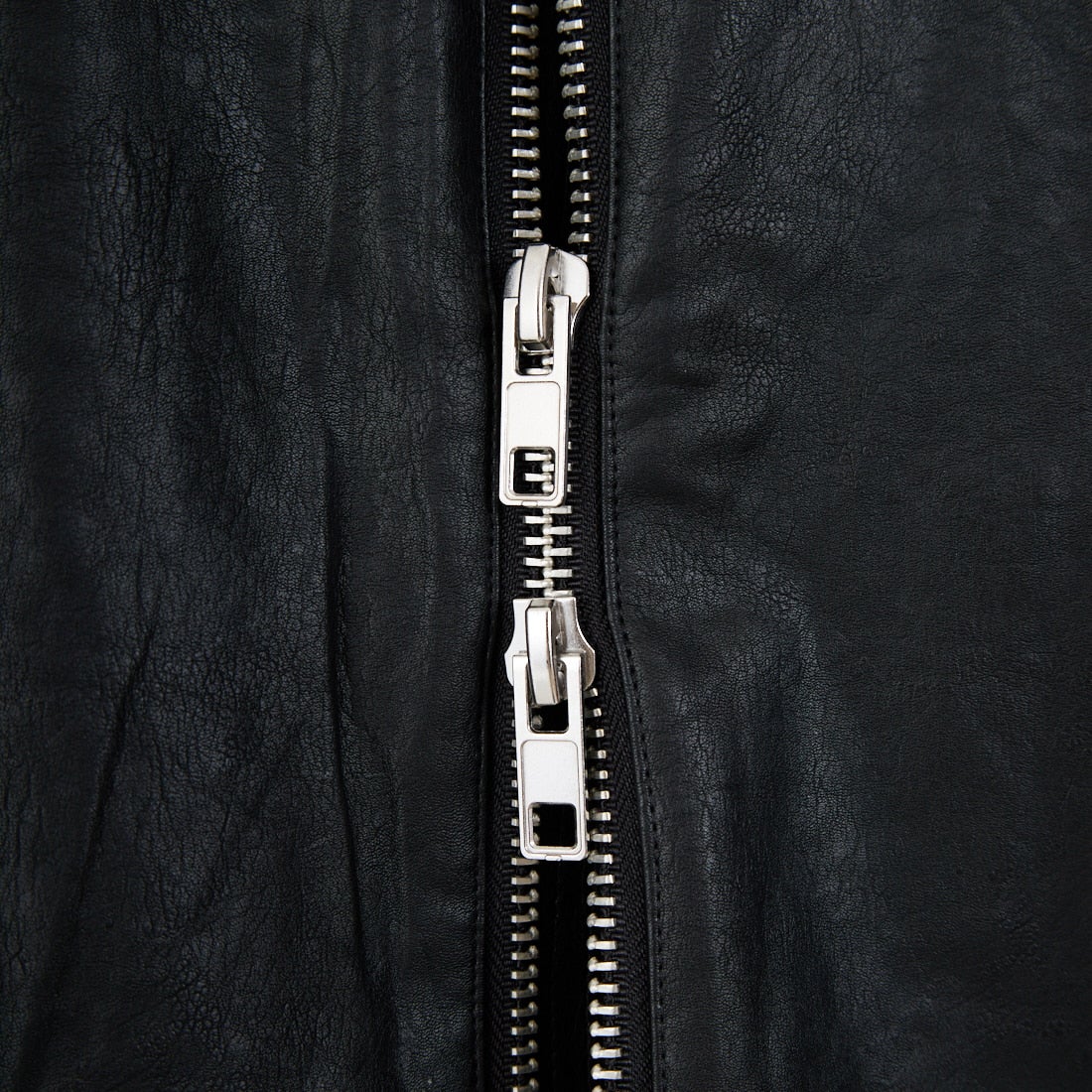 33Degrees [サーティスリーディグリーズ] フェイクレザー シングルライダースジャケット [560003IN] BLACK