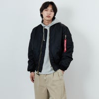 BLACK&&モデル身長：179cm 着用サイズ：L&&