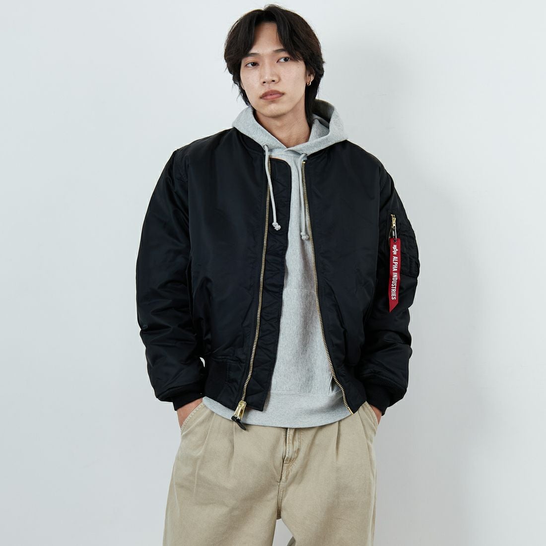 ALPHA [アルファ] MA-1フライトジャケット [MJM21000C1] BLACK &&モデル身長：179cm 着用サイズ：L&&