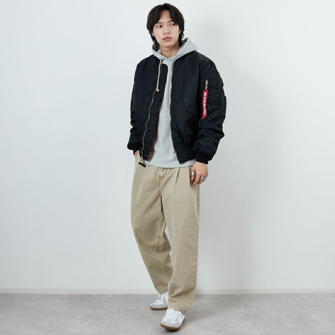 ALPHA [アルファ] MA-1フライトジャケット [MJM21000C1] BLACK &&モデル身長：179cm 着用サイズ：L&&