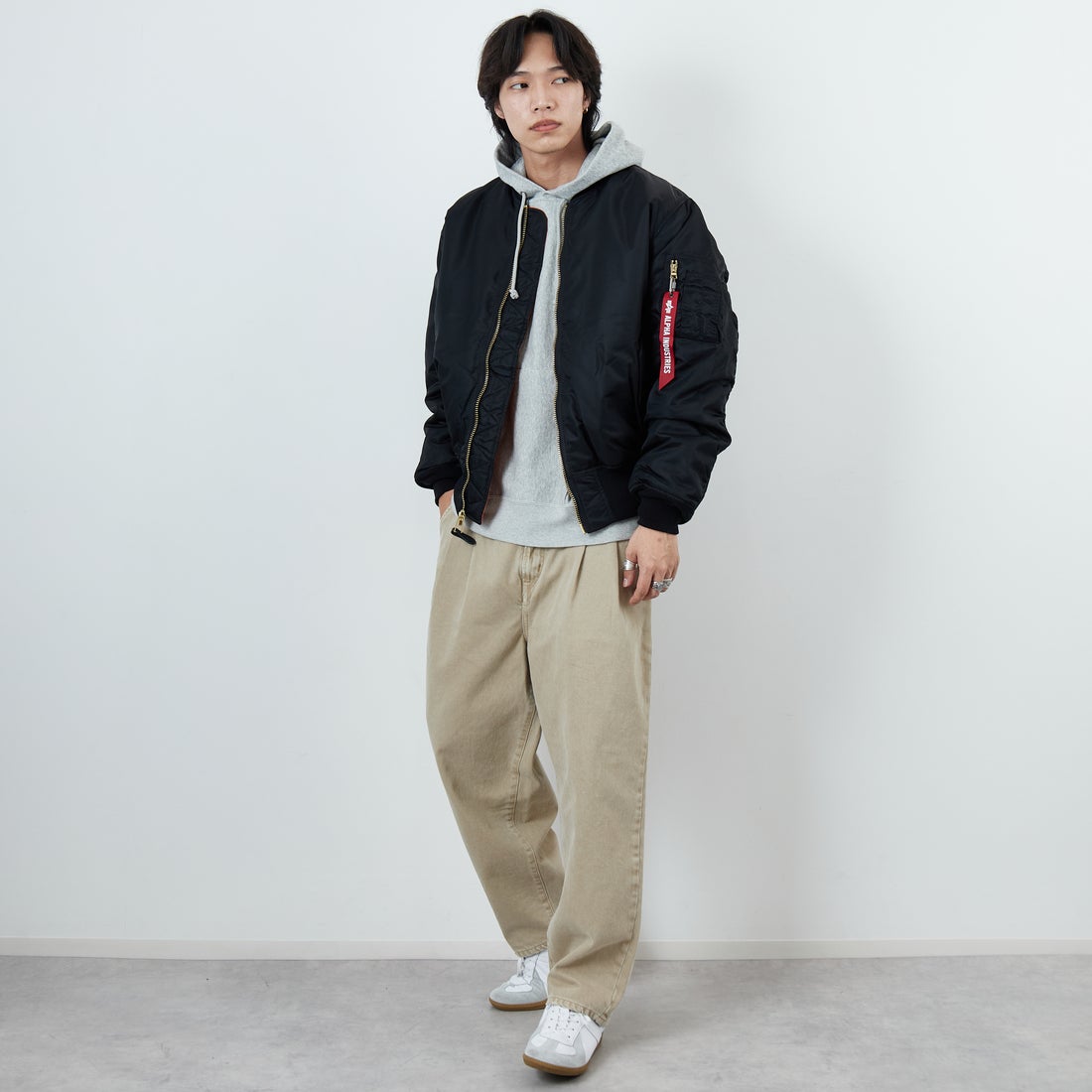 ALPHA [アルファ] MA-1フライトジャケット [MJM21000C1] BLACK &&モデル身長：179cm 着用サイズ：L&&