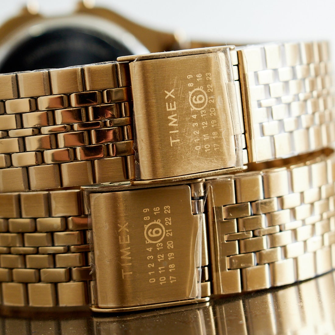 MM6 Maison Margiela [エムエムシックス メゾン マルジェラ] MM6×TIMEX T80ギフトセット [S33YW0002] 962 GOLD