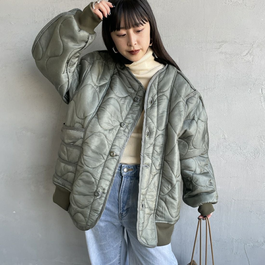 GREY&&モデル身長：150cm 着用サイズ：ONE SIZE&&
