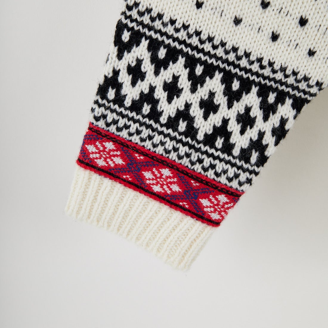 THE SHINZONE [ザ シンゾーン] ノルウェーニットカーディガン [25AMSNI05] 02 ECRU