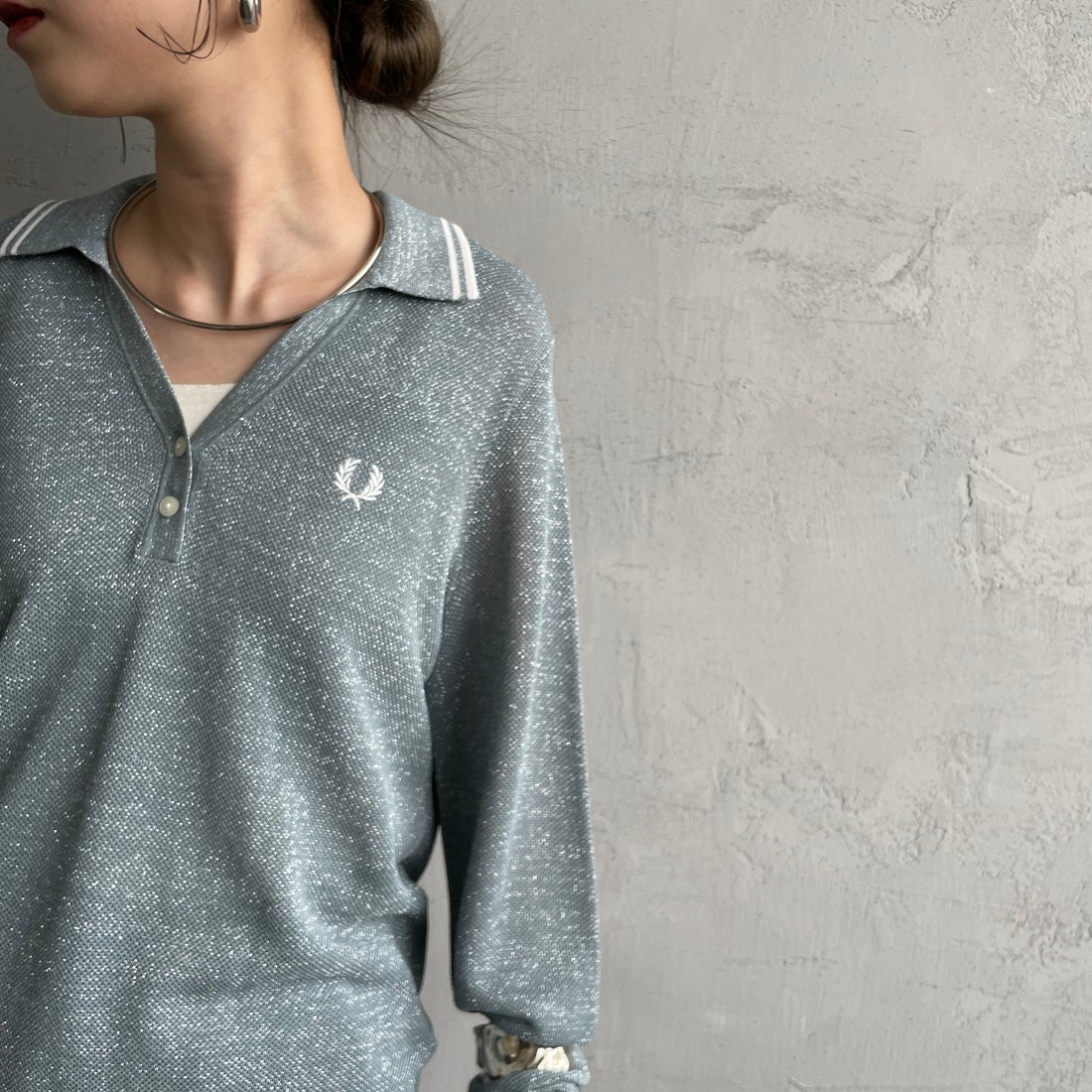 FRED PERRY [フレッドペリー] ツインティップライン メタリックニットポロシャツ [K1128] Z20 STOCKP &&モデル身長：150cm 着用サイズ：10&&