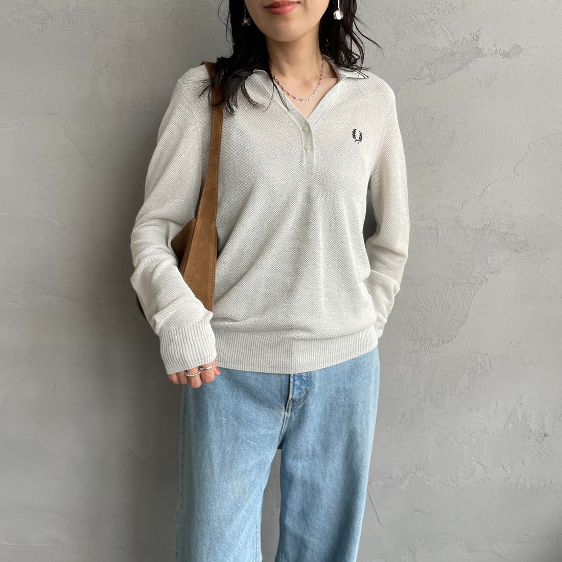 FRED PERRY [フレッドペリー] ツインティップライン メタリックニットポロシャツ [K1128] 560 ECRU &&モデル身長：160cm 着用サイズ：10&&