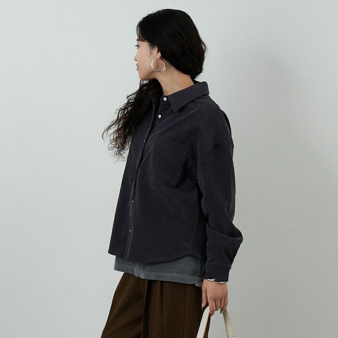 Jf Ready Made [ジイエフレディメイド] コーデュロイドロップタックブラウス [4225650] ﾁｬｺｰﾙｸﾞﾚｰ &&モデル身長：162cm 着用サイズ：F&&