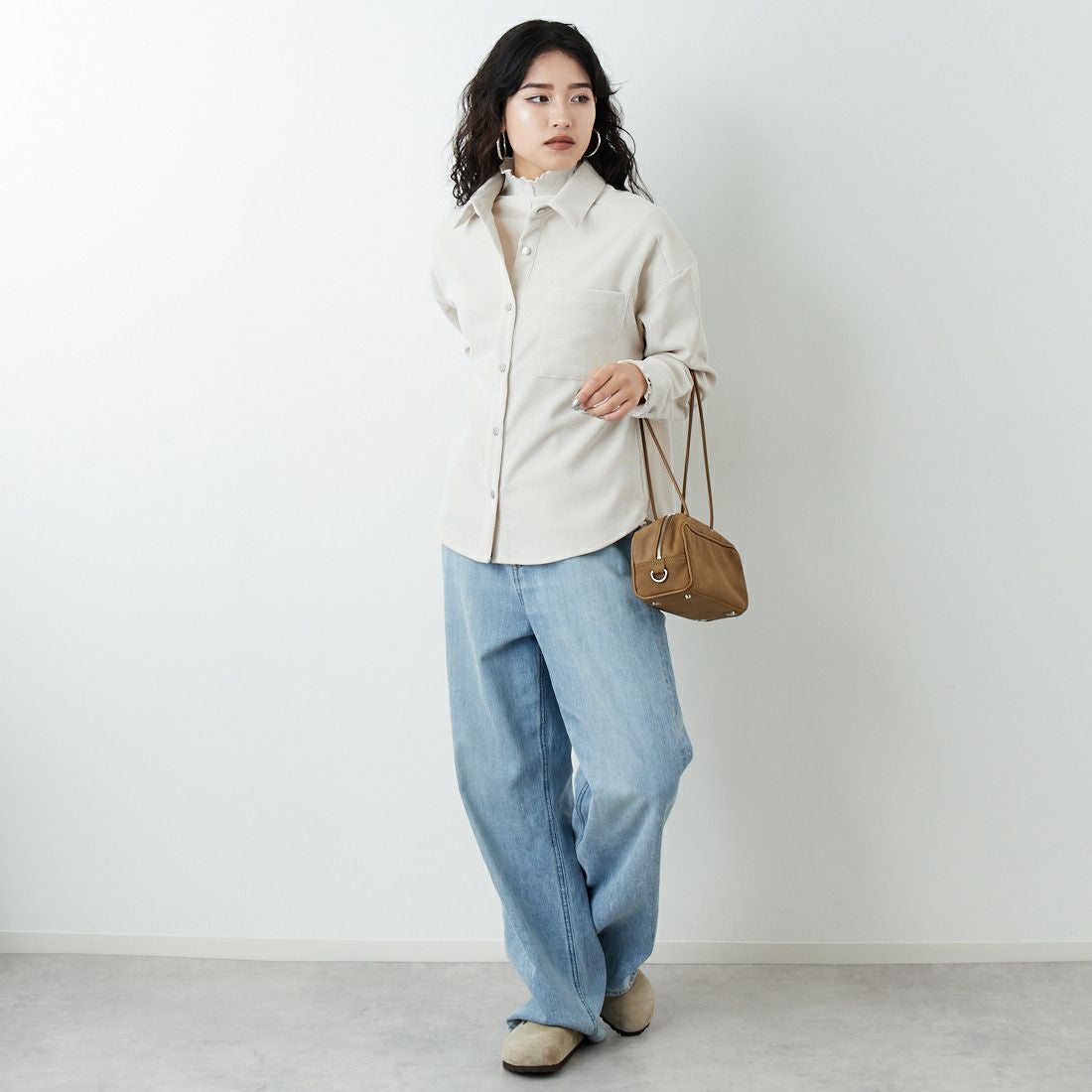 Jf Ready Made [ジイエフレディメイド] コーデュロイドロップタックブラウス [4225650] ｱｲﾎﾞﾘｰ &&モデル身長：162cm 着用サイズ：F&&