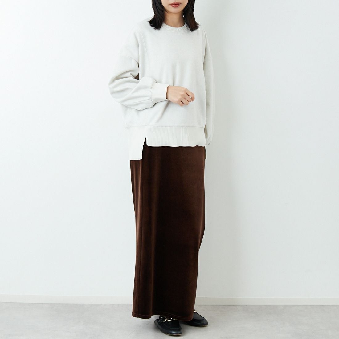 Jf Ready Made [ジェイエフレディメイド] 圧縮起毛サイド切替プルオーバー [3225750] ｱｲﾎﾞﾘｰ &&モデル身長：162cm 着用サイズ：F&&