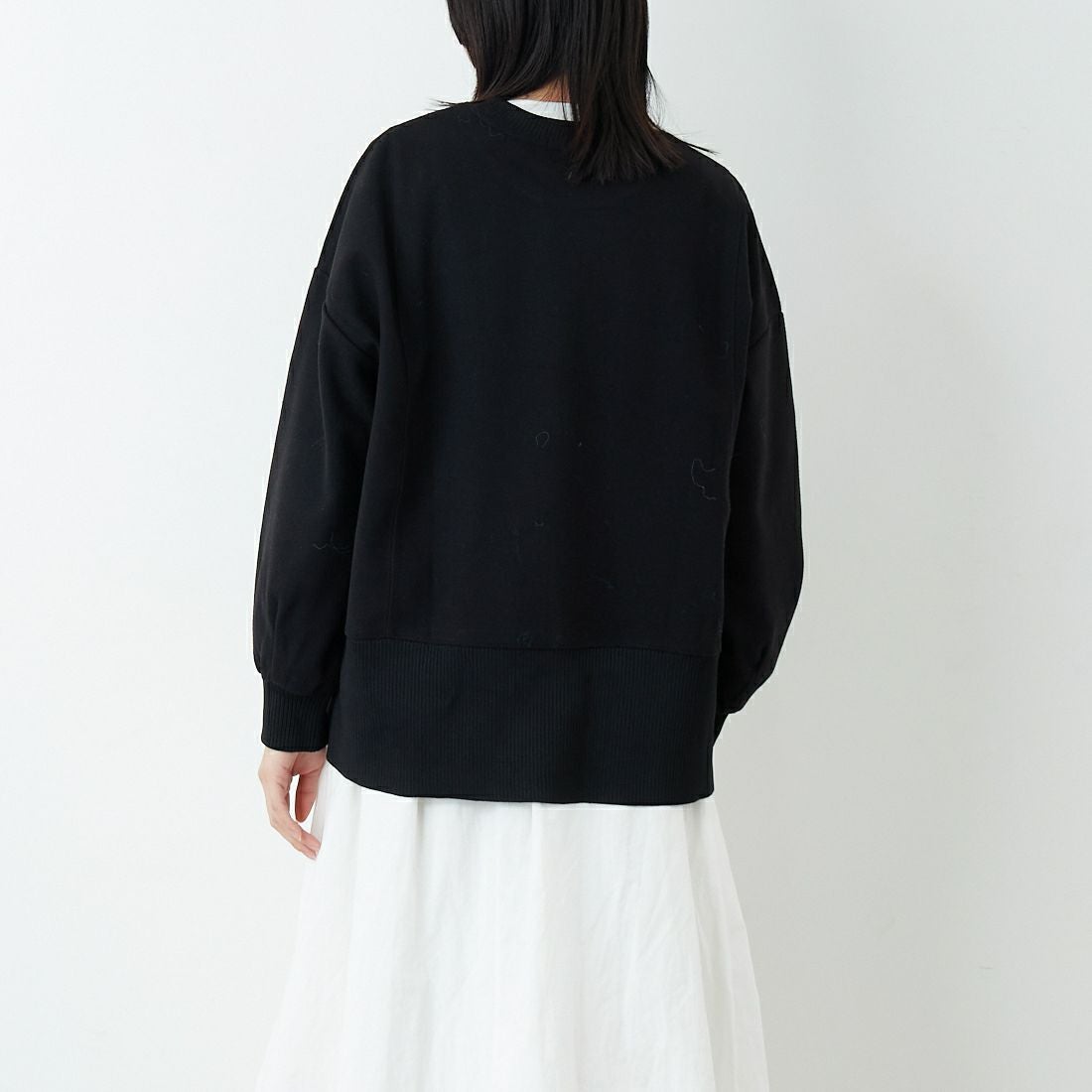 Jf Ready Made [ジェイエフレディメイド] 圧縮起毛サイド切替プルオーバー [3225750] ﾌﾞﾗｯｸ &&モデル身長：162cm 着用サイズ：F&&